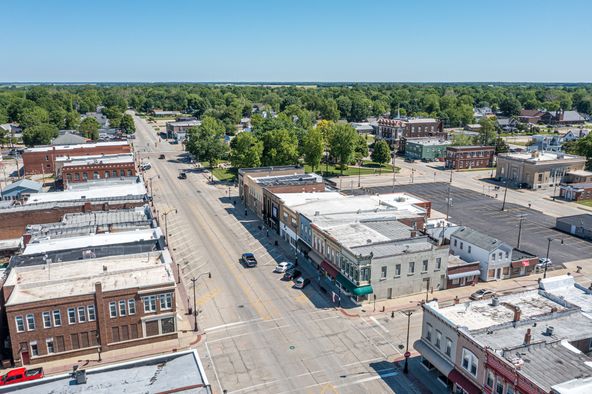 308 N State St, Litchfield, IL 62056